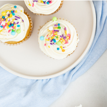 Load image into Gallery viewer, Cupcakes, Funfetti - 6pk (reg size)