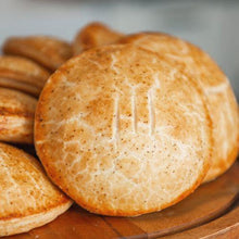 Load image into Gallery viewer, Local vegan gluten free turnover breakfast hand pies