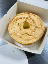 Load image into Gallery viewer, Angel Food Cake