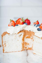 Load image into Gallery viewer, Angel Food Cake