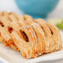 Load image into Gallery viewer, Pastry, Apple Strudel (single)
