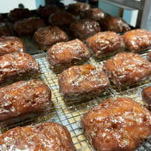 Load image into Gallery viewer, Donuts- Apple Fritters, 2pk

