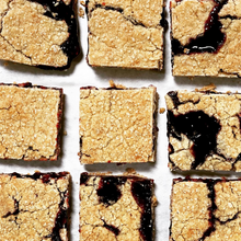 Load image into Gallery viewer, Crumble bars
