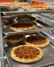 Load image into Gallery viewer, Pies!!! 9&quot;
